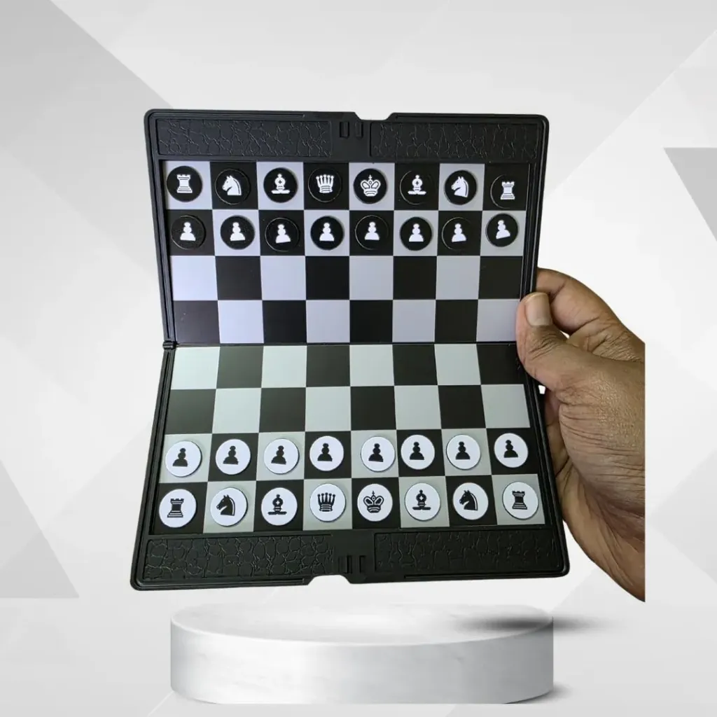 pocket chess set
